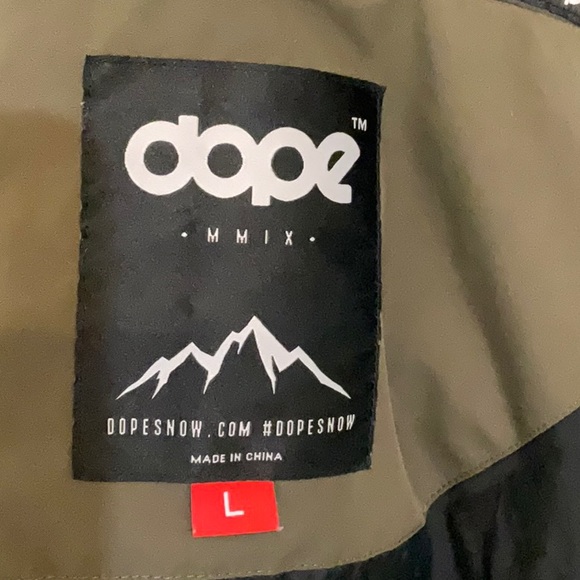 DOPE Winter Jacket - Picture 11 of 11